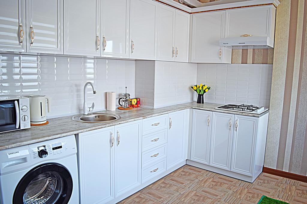 Apartment Kievskaya 114/2 Biskek Kültér fotó